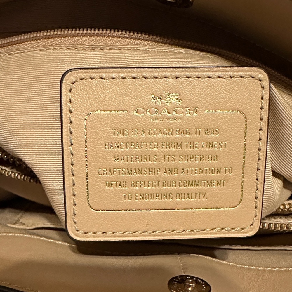 Vintage Coach Beige Leather and Suede Shoulder Bag - Picture 12 of 14